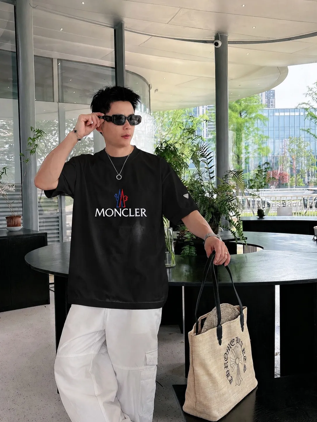 moncle～ logo 《 》7a tee ， Same Style ， : Black White Coffee Brown Size：S（90-130 ） M（125-150 ） L（135-165 ） XL（160-190 ） XXL（185-220 ）